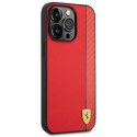 Etui Ferrari Carbon na iPhone 14 Pro - czerwone