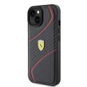 Etui Ferrari Twist Metal Logo do iPhone 15 - czarne